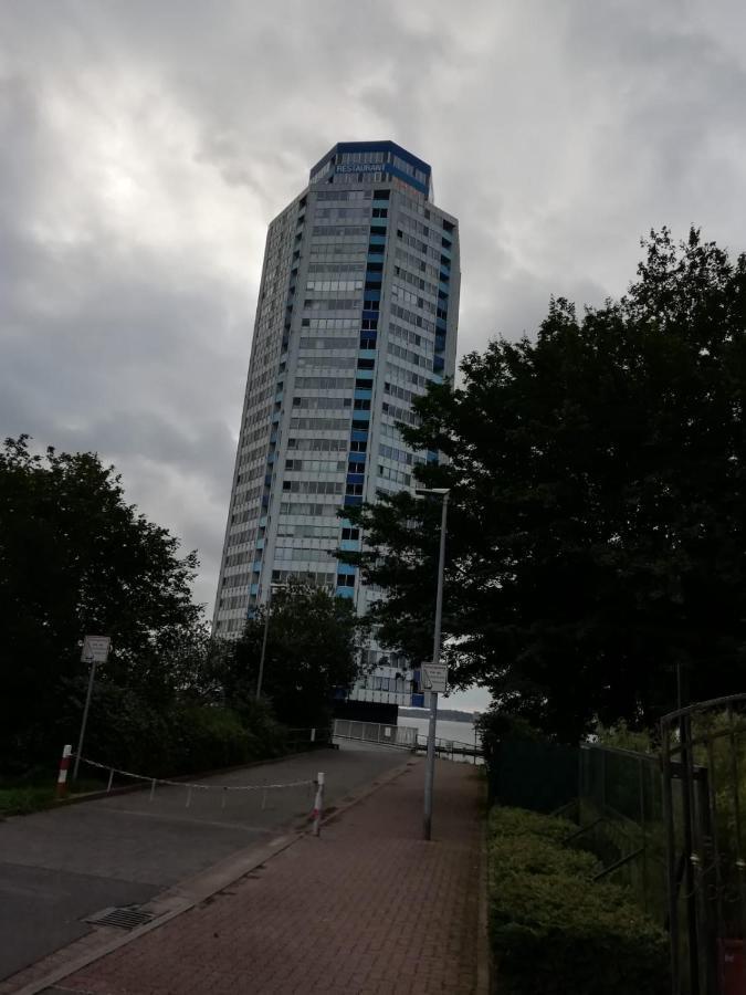 9, Og 23 Apartment